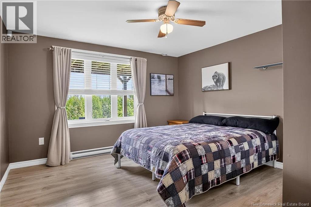63 Merritt Hill Road - 25