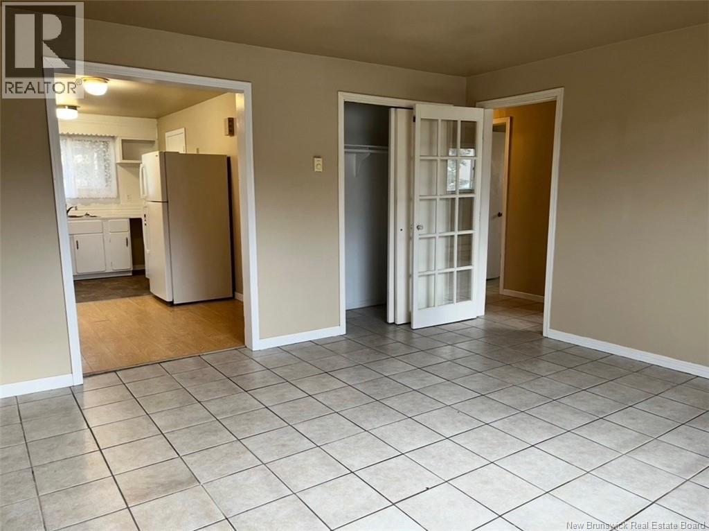 315-317A-317B West Lane - Image 4