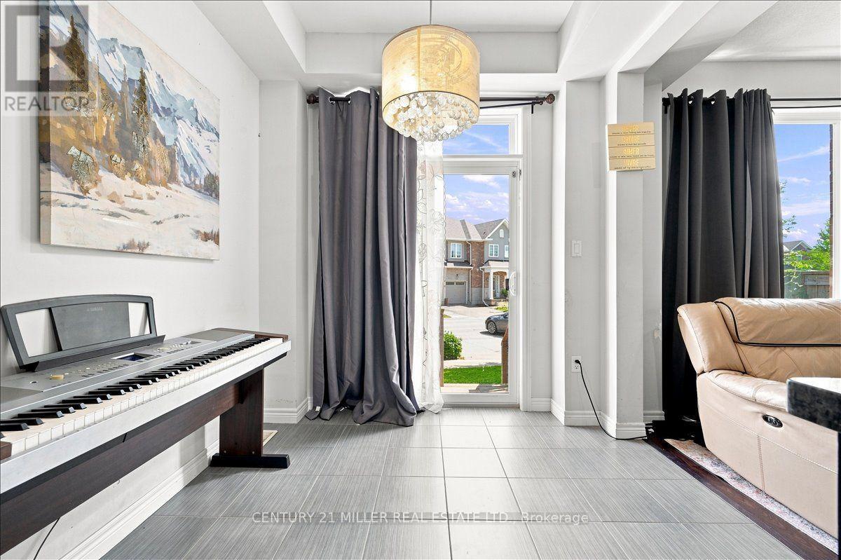#30 90 RAYMOND ROAD - 15