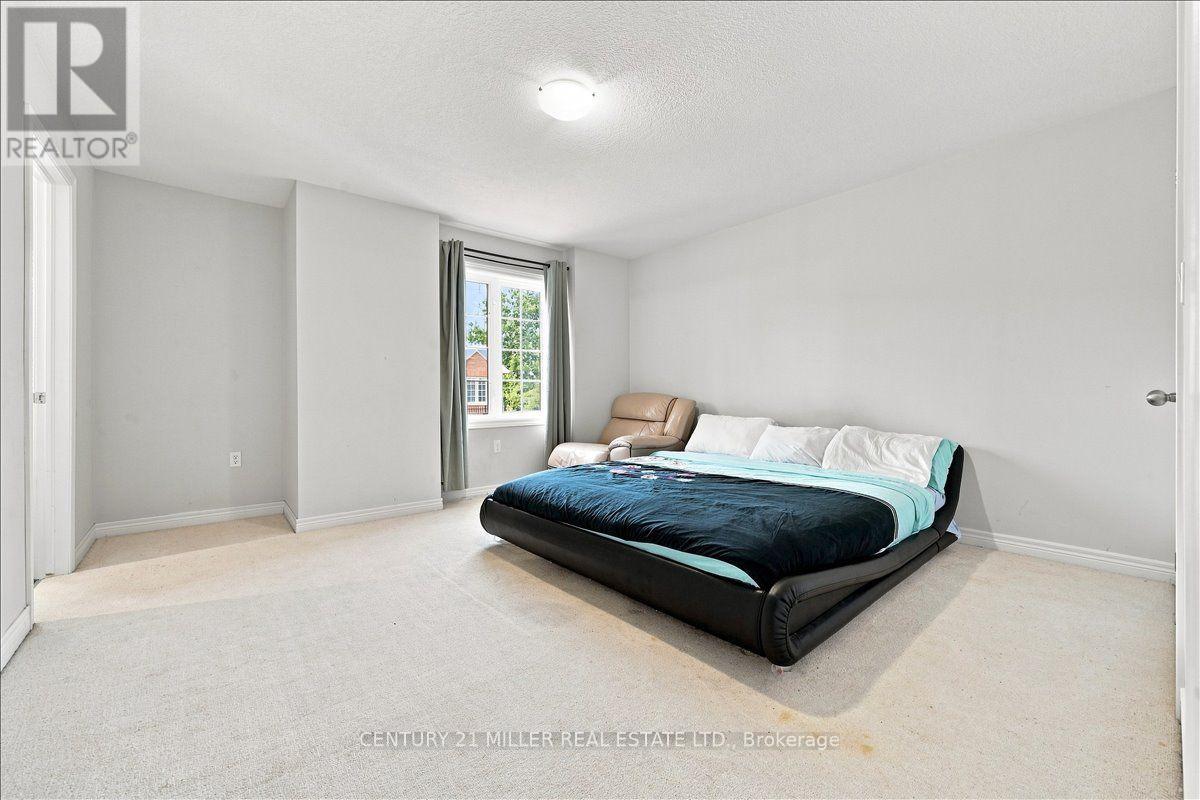 #30 90 RAYMOND ROAD - 28