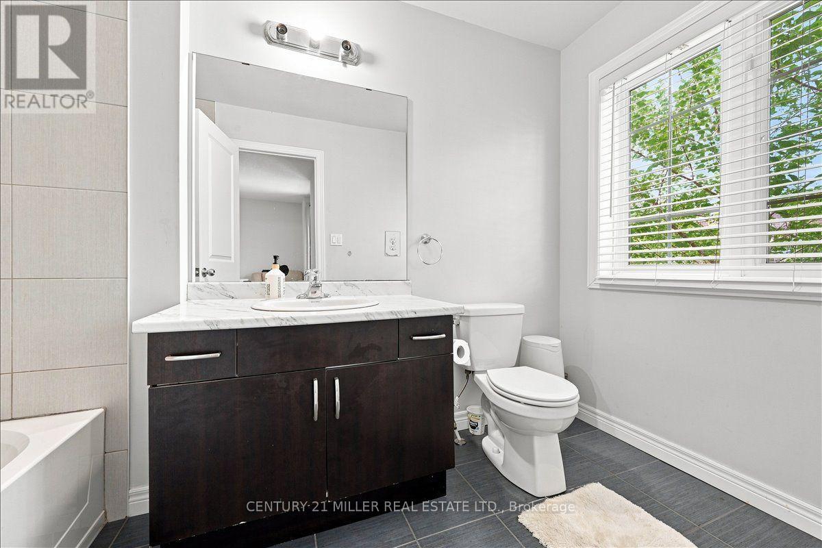 #30 90 RAYMOND ROAD - 29