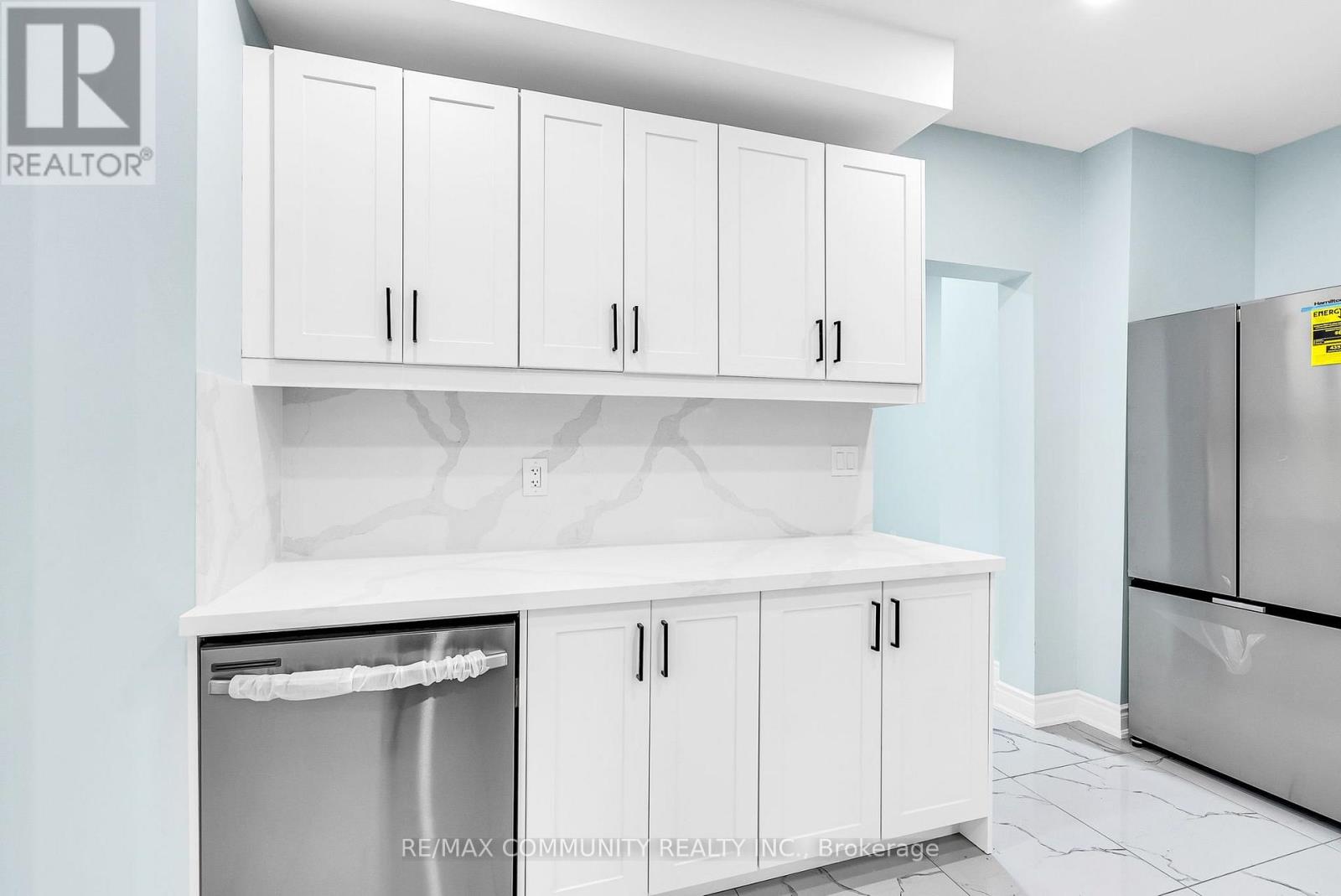 172 BRUTON STREET - 12
