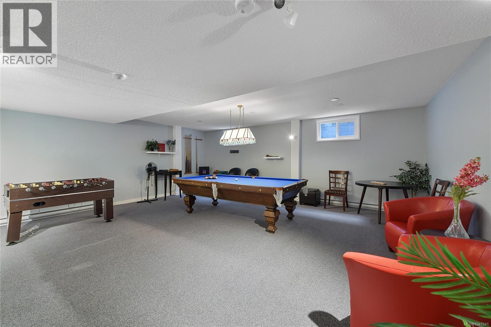 #214 848 Esquimalt Rd - 26