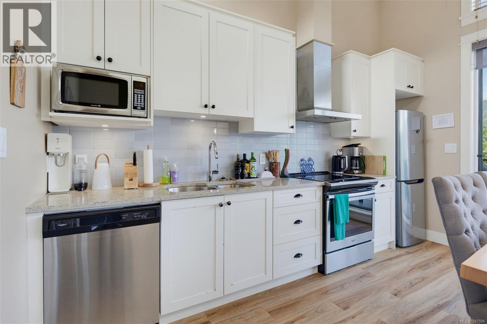 232 6596 Baird Rd, Port Renfrew