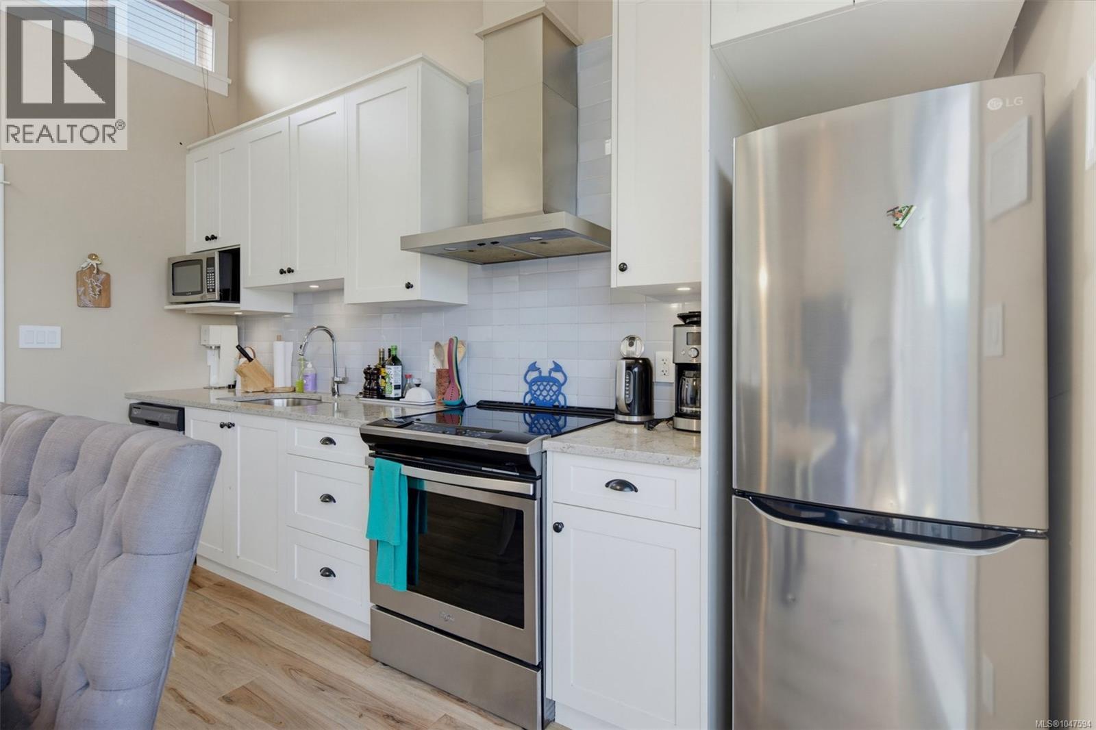 232 6596 Baird Rd, Port Renfrew
