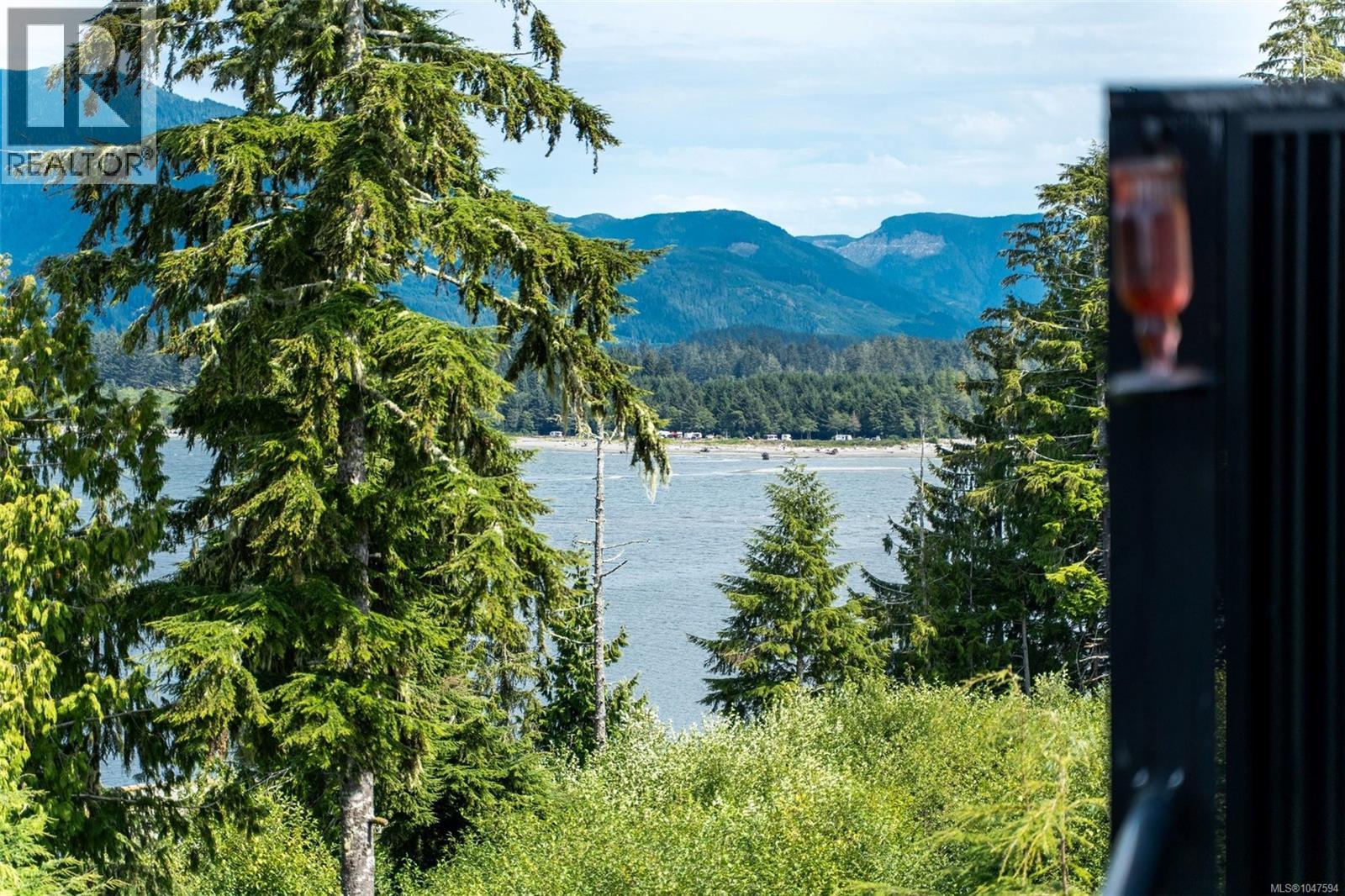 232 6596 Baird Rd, Port Renfrew