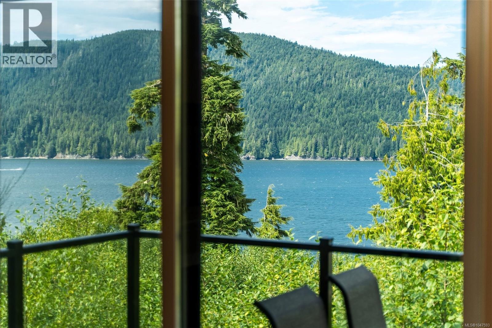208B 6596 Baird Rd, Port Renfrew