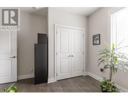 39 Windover Drive, Minden Hills, ON K0M2K0 Photo 16