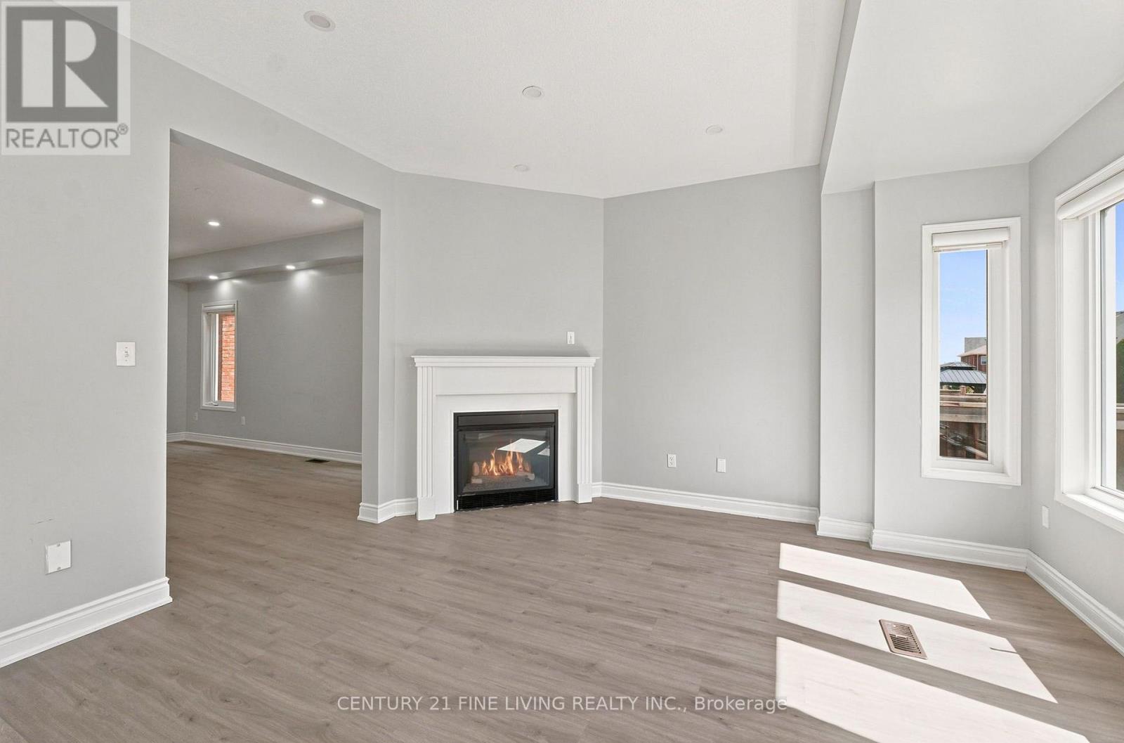 92 GULFBROOK CIRCLE - 13