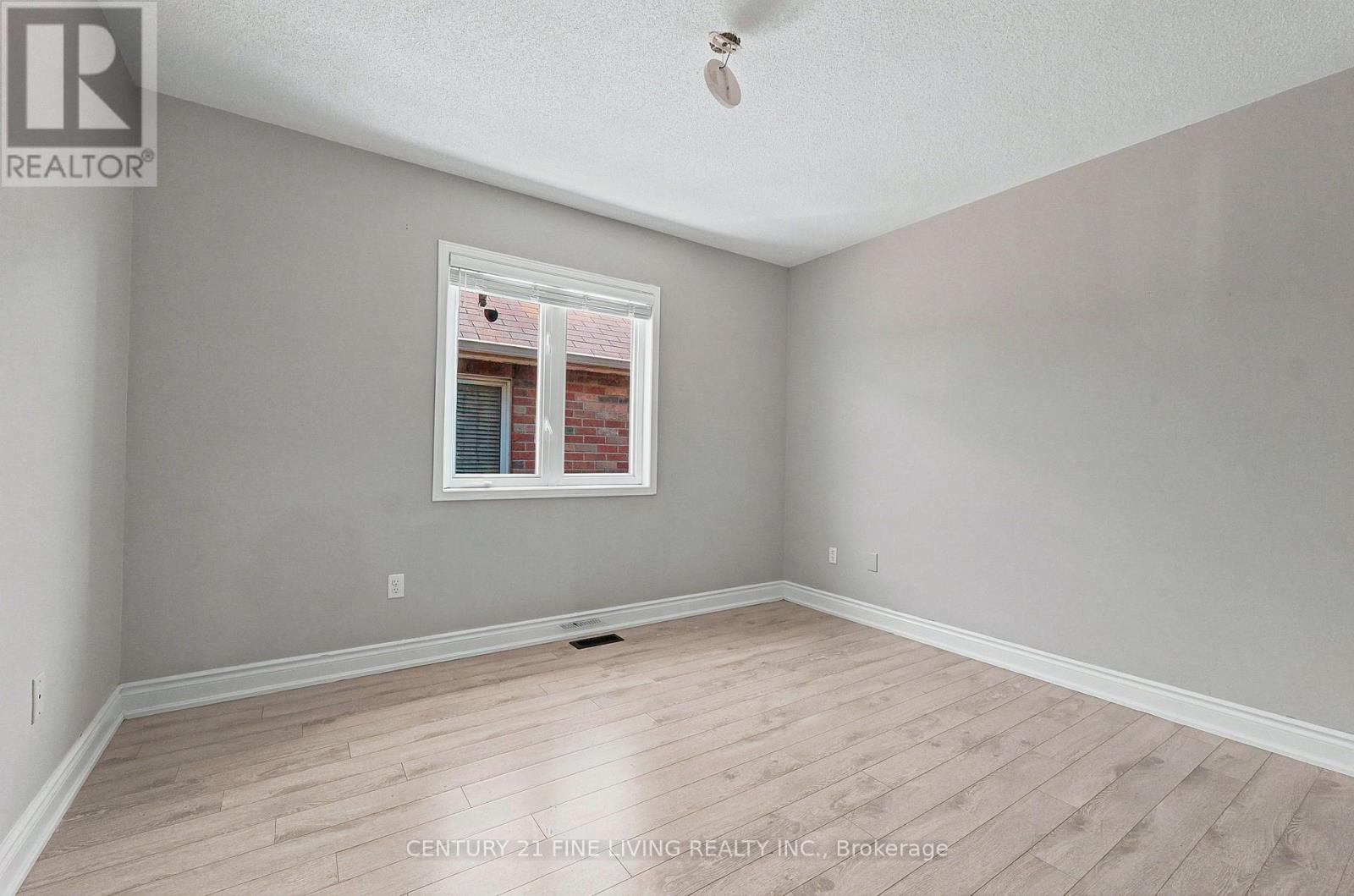 92 GULFBROOK CIRCLE - Image 19