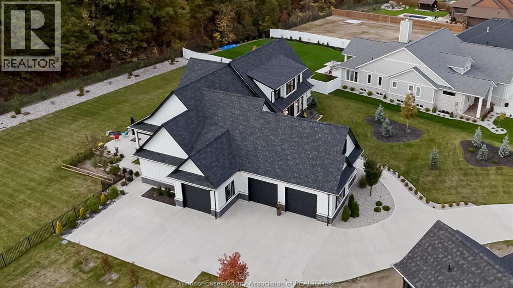36 YORK BOULEVARD - 34