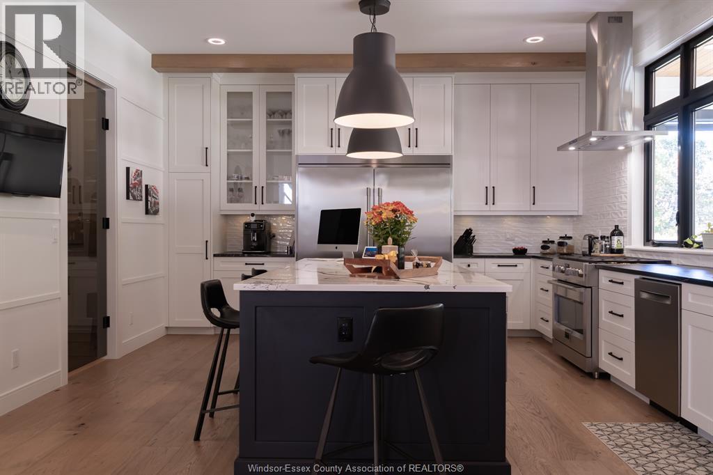 36 YORK BOULEVARD - Image 6