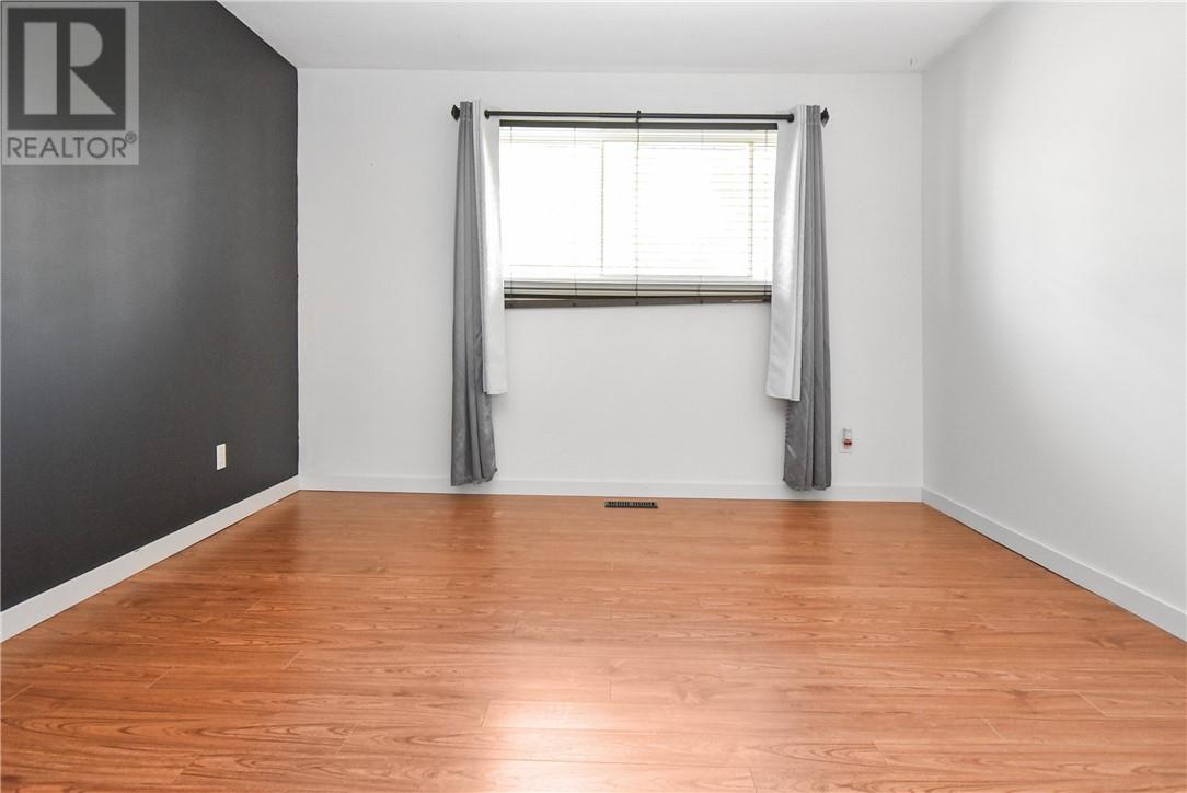 63 St. Denis Street - Image 25