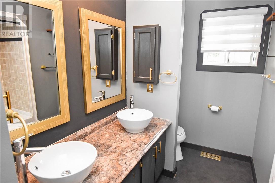 63 St. Denis Street - Image 31