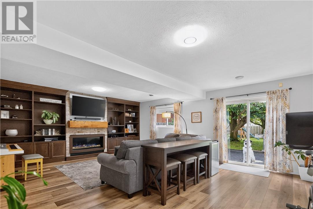 10 Firmin Court - 28