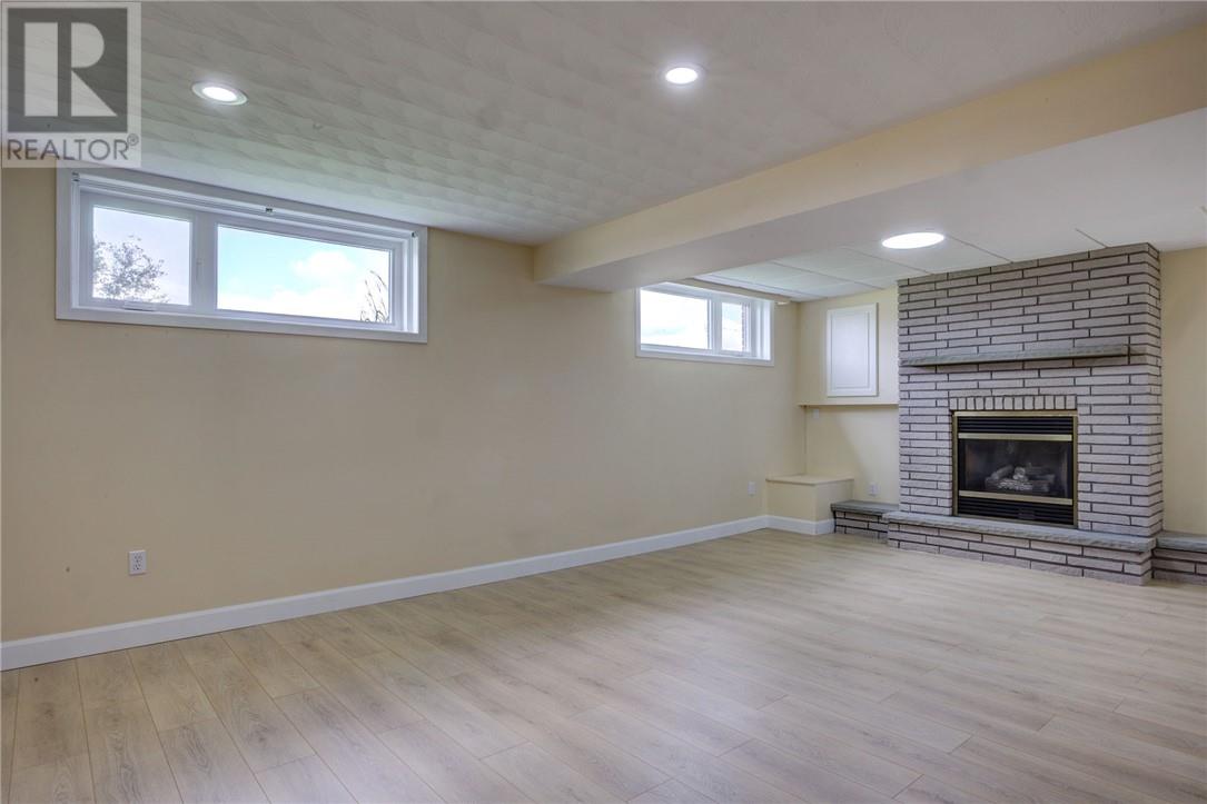 4078 Frost Avenue - 17