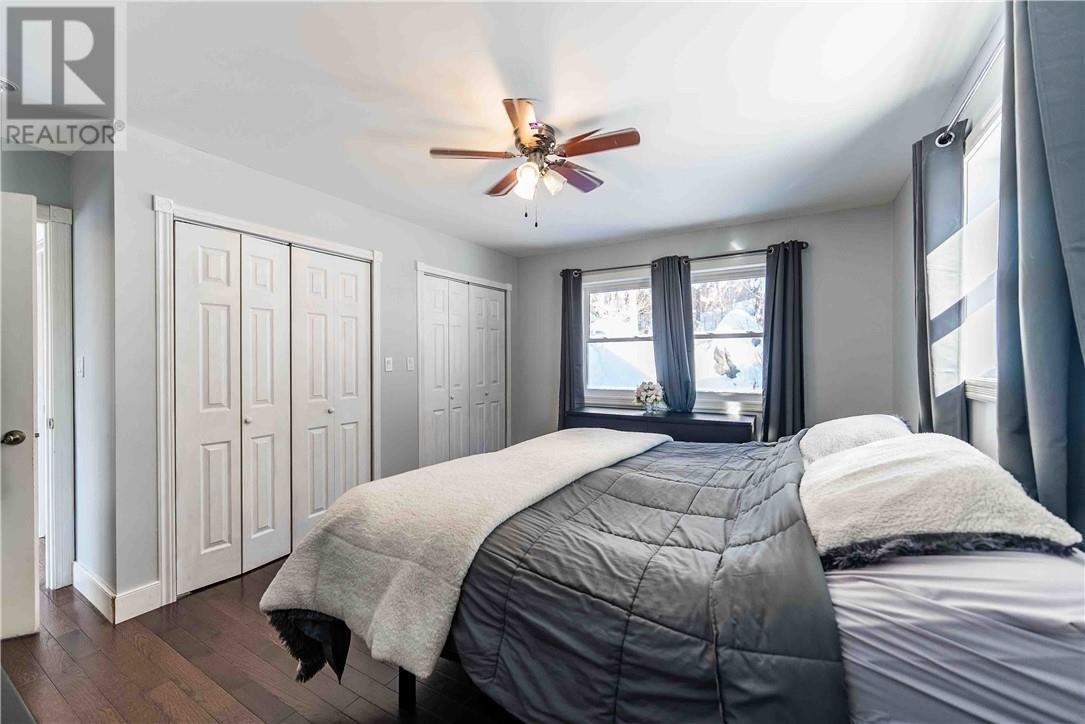 1168 West Bay - Image 15