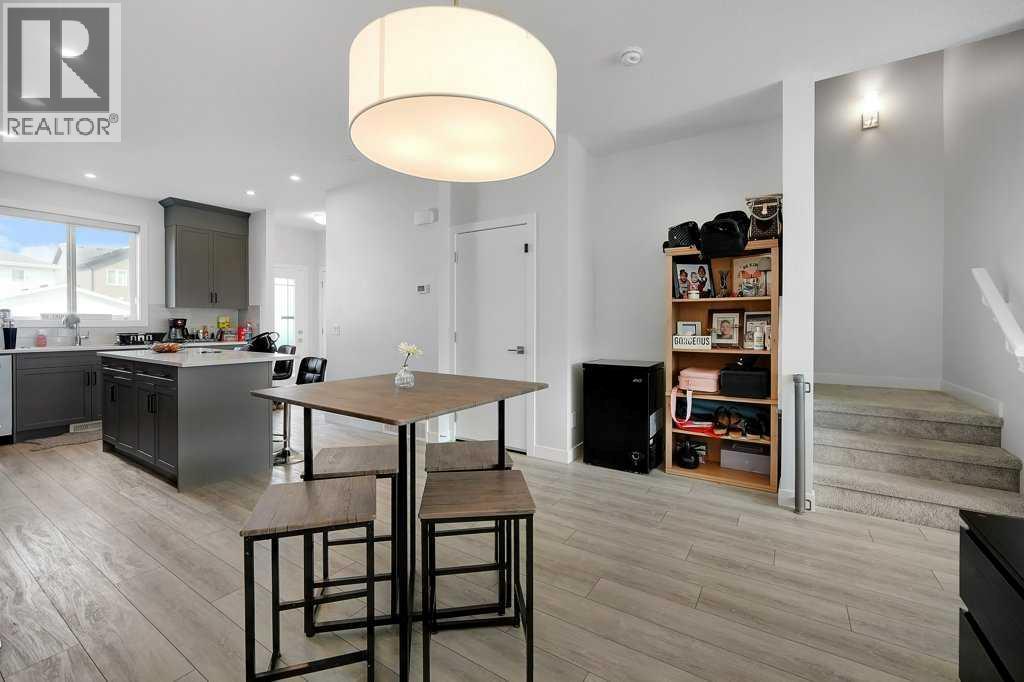 20 Amblefield Avenue NW - 12