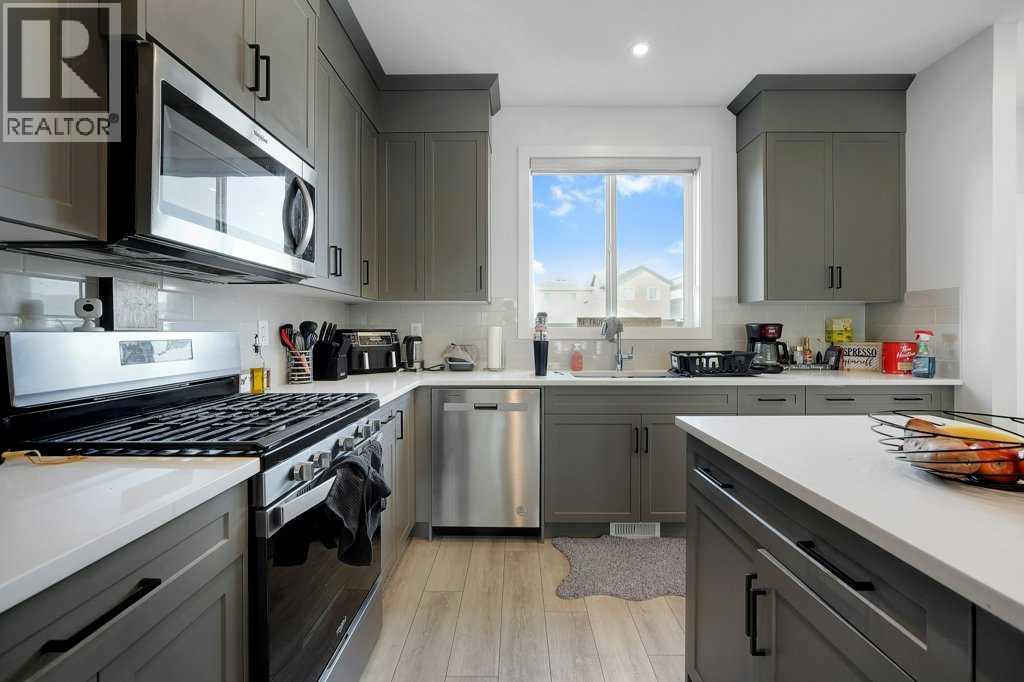 20 Amblefield Avenue NW - 18
