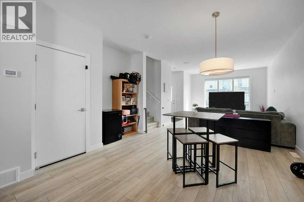 20 Amblefield Avenue NW - 19