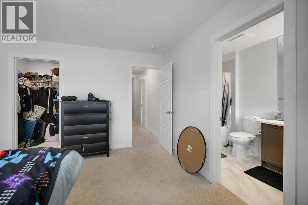 20 Amblefield Avenue NW - 21