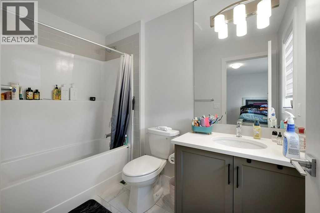 20 Amblefield Avenue NW - 22