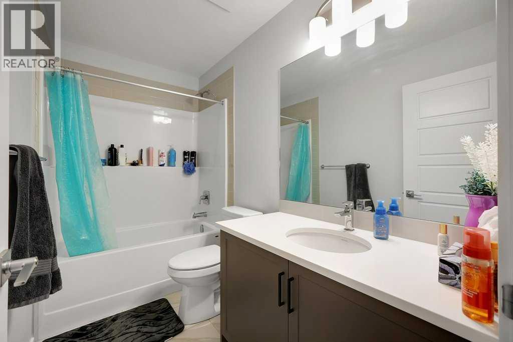 20 Amblefield Avenue NW - 24