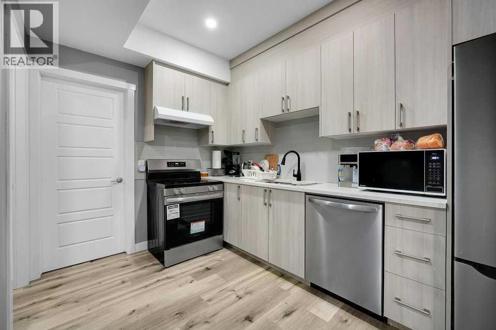 20 Amblefield Avenue NW - 34