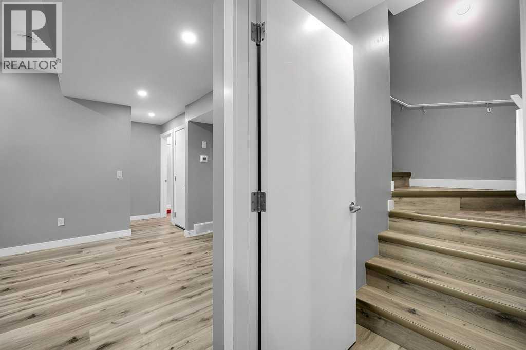 20 Amblefield Avenue NW - 37