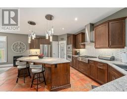 286 Dufferin Street, Central Elgin, ON N0L1B0 Photo 21