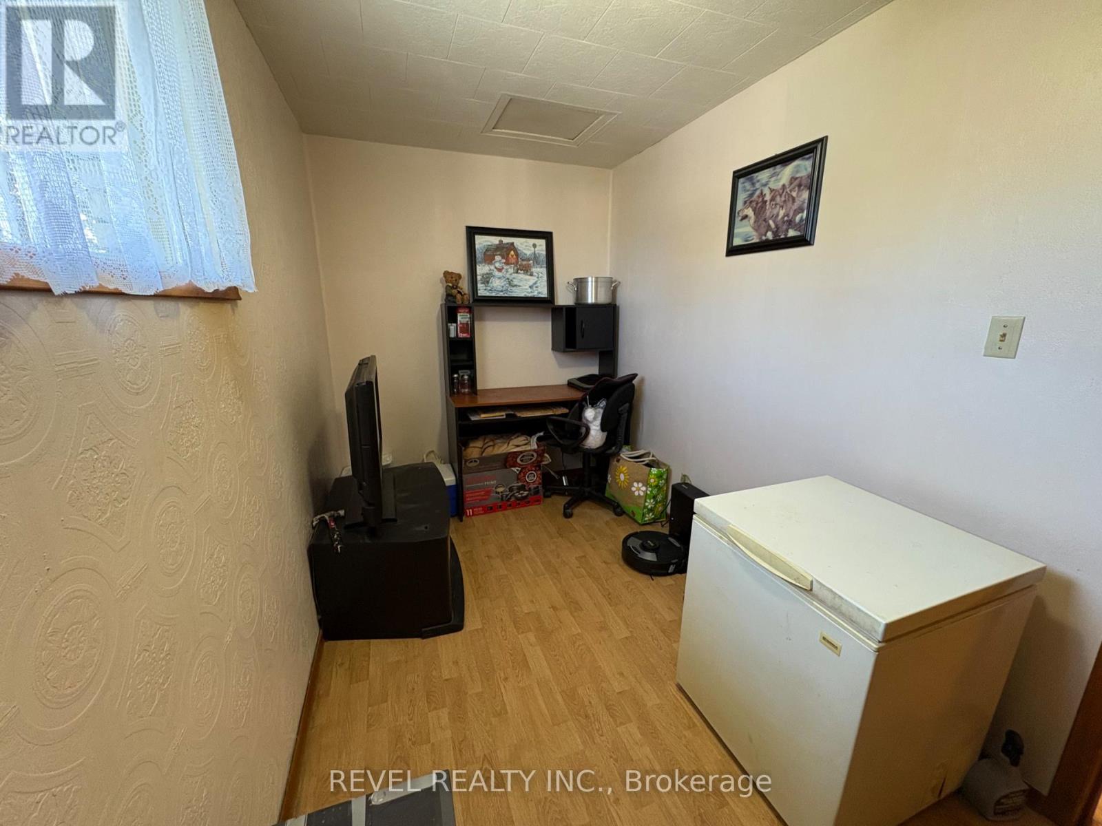 1 CREE ROAD - Image 17