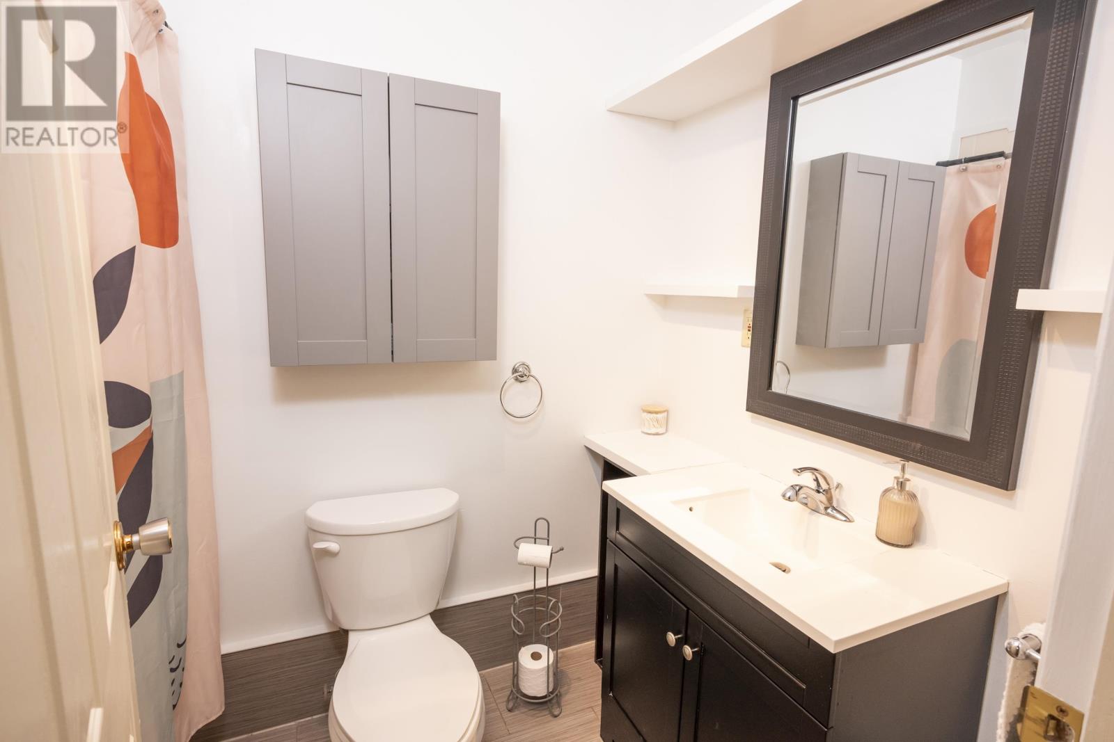 80 Peter ST - Image 22