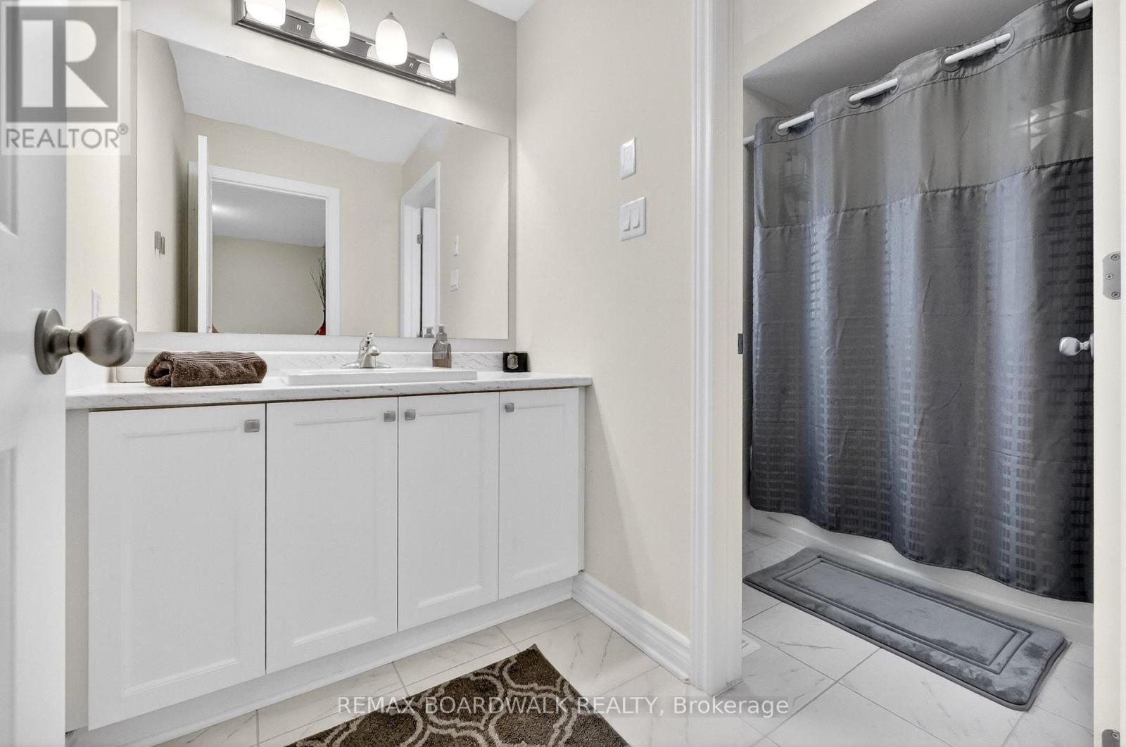 2 DUNCANVILLE STREET - Image 26
