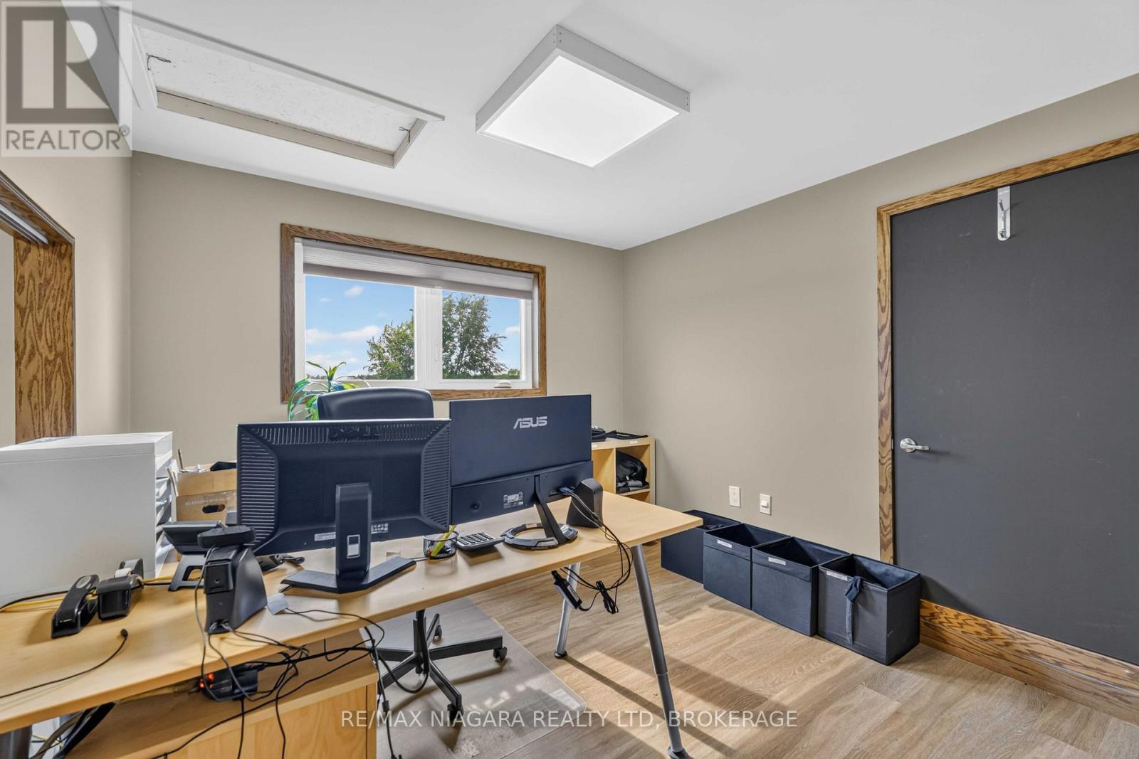 2517 First St Louth Street — photo 15