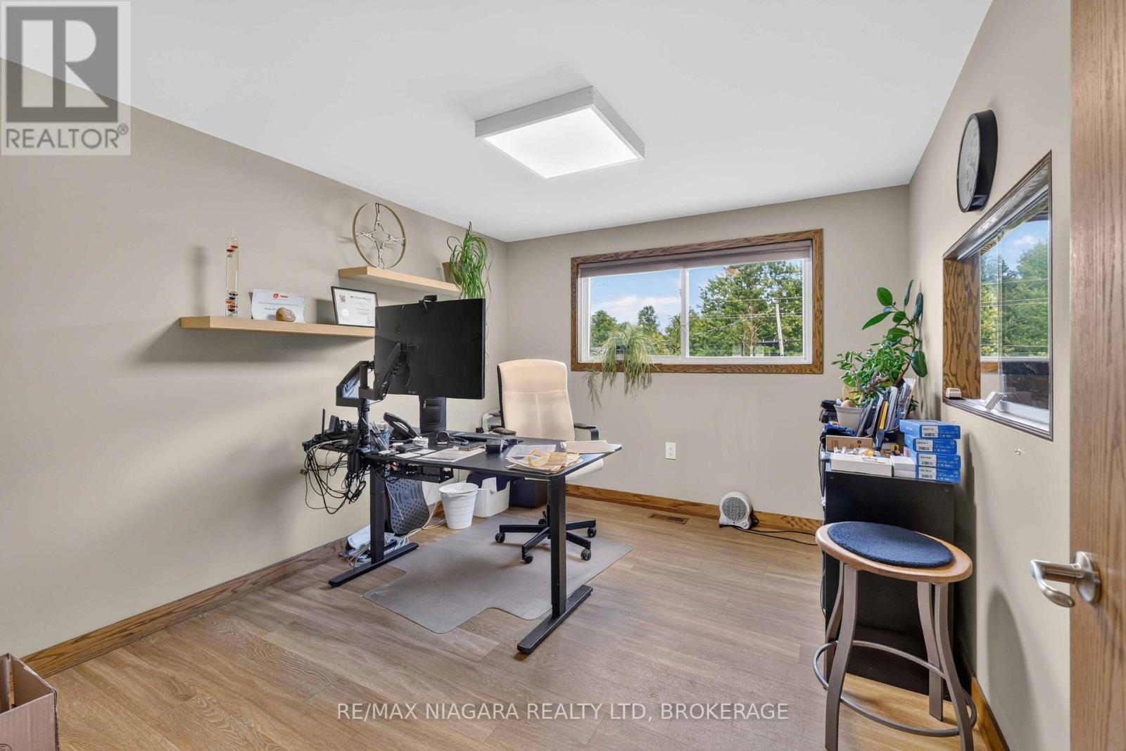 2517 First St Louth Street — photo 16