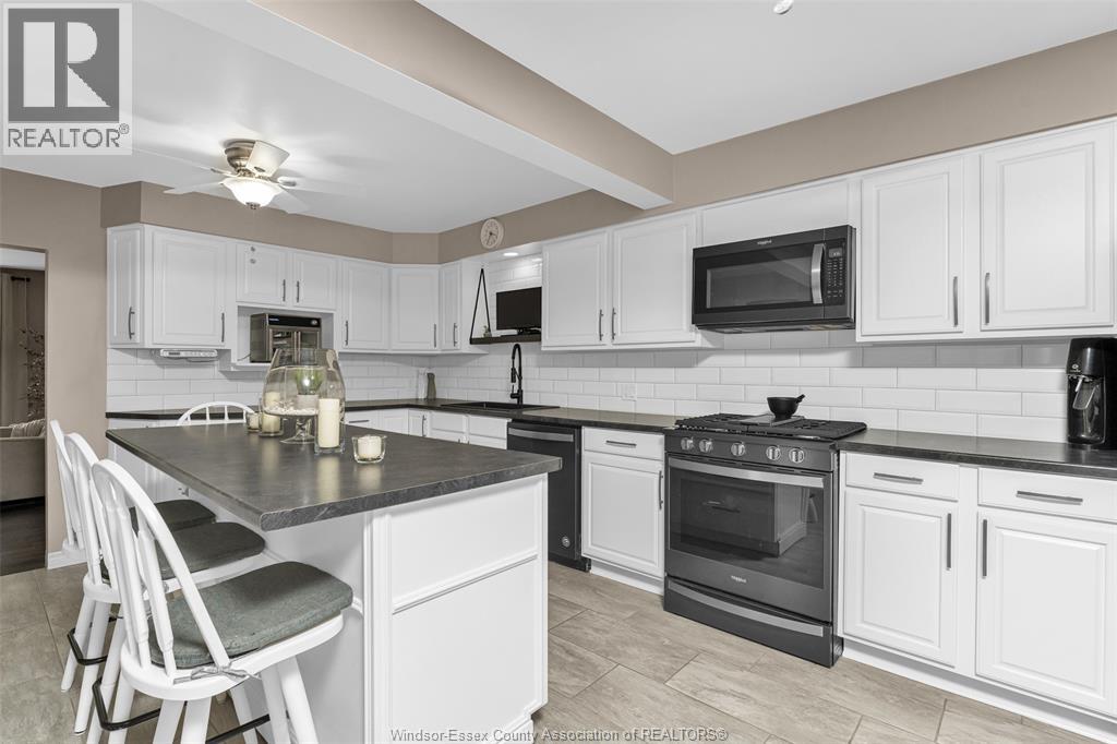 351 SUPERIOR STREET - Image 11