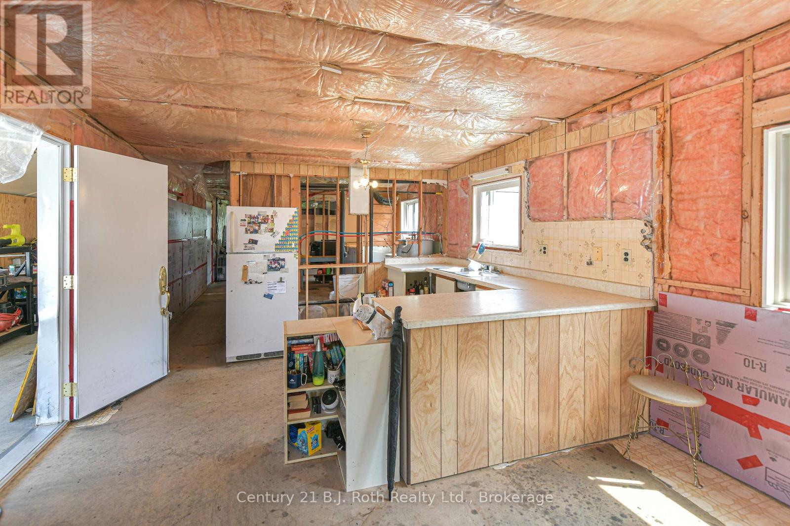 #LOT 187 580 WEST STREET S - Image 11