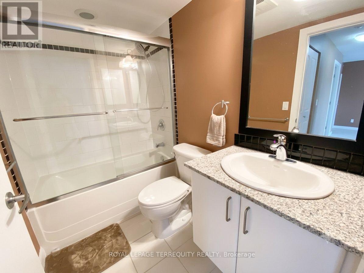 #1009 33 SHEPPARD AVENUE E - 3