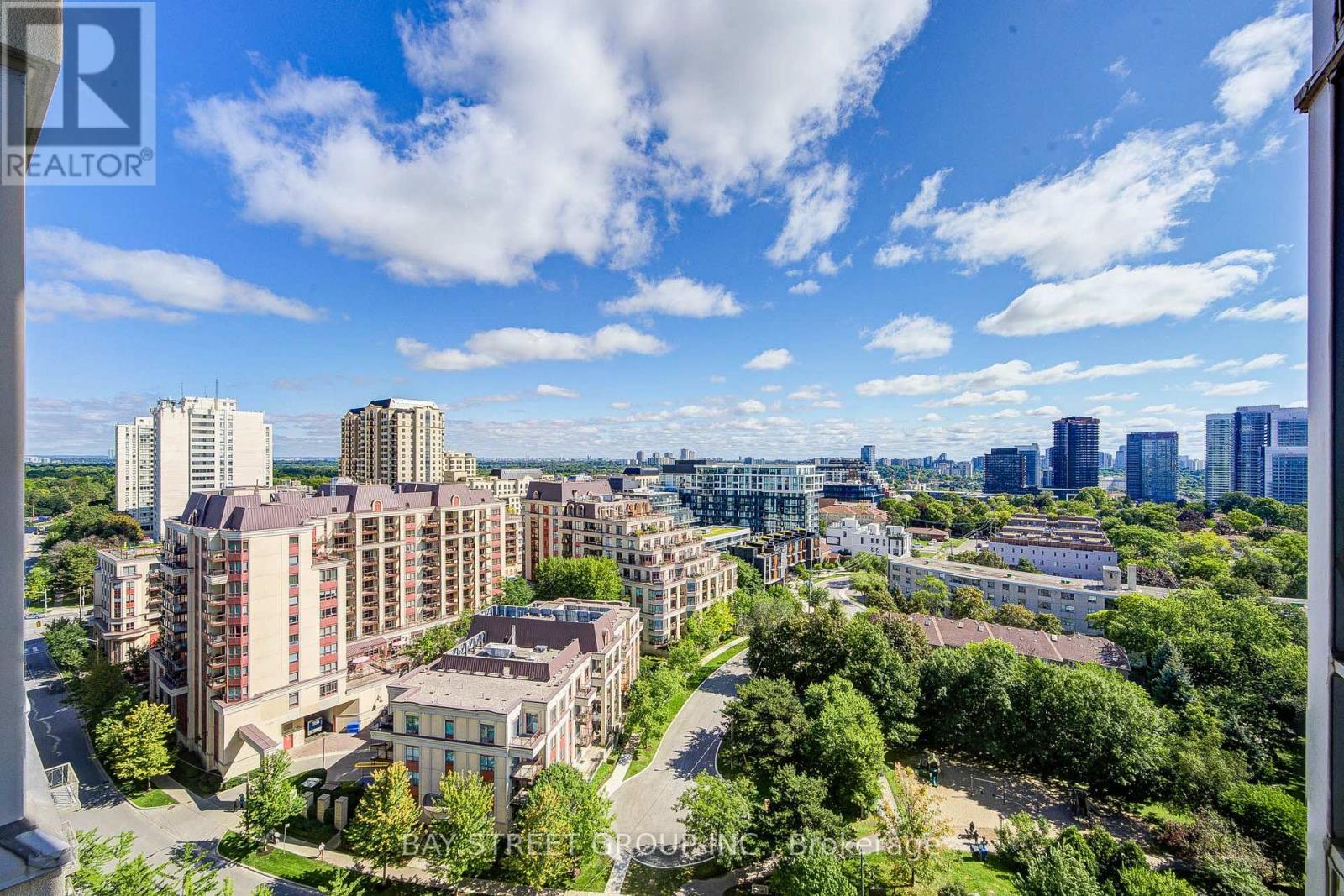 #1505 8 REAN DRIVE - 36