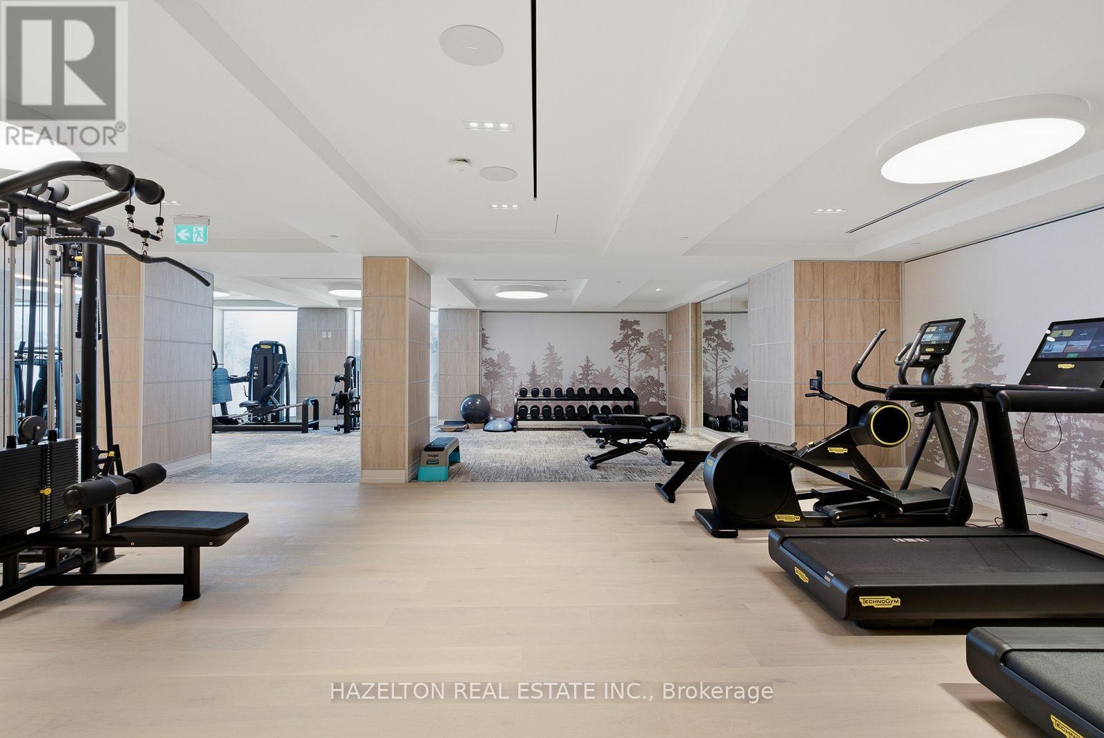#205 77 CLARENDON AVENUE - Image 24