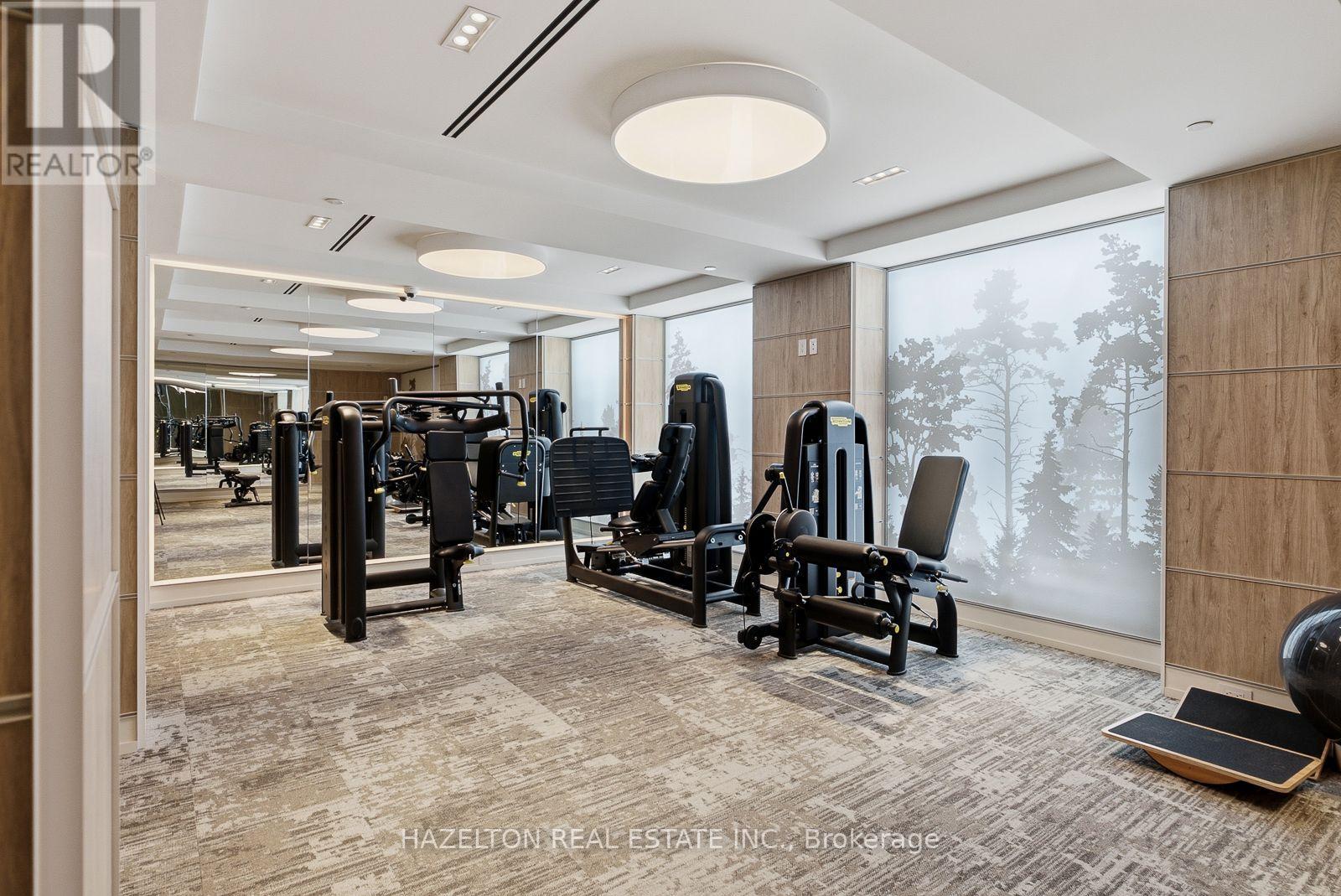 #205 77 CLARENDON AVENUE - Image 25