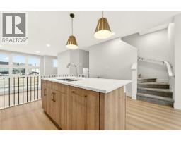 Living room - 2541 16 Avenue N, Coaldale, AB T1M0G7 Photo 9