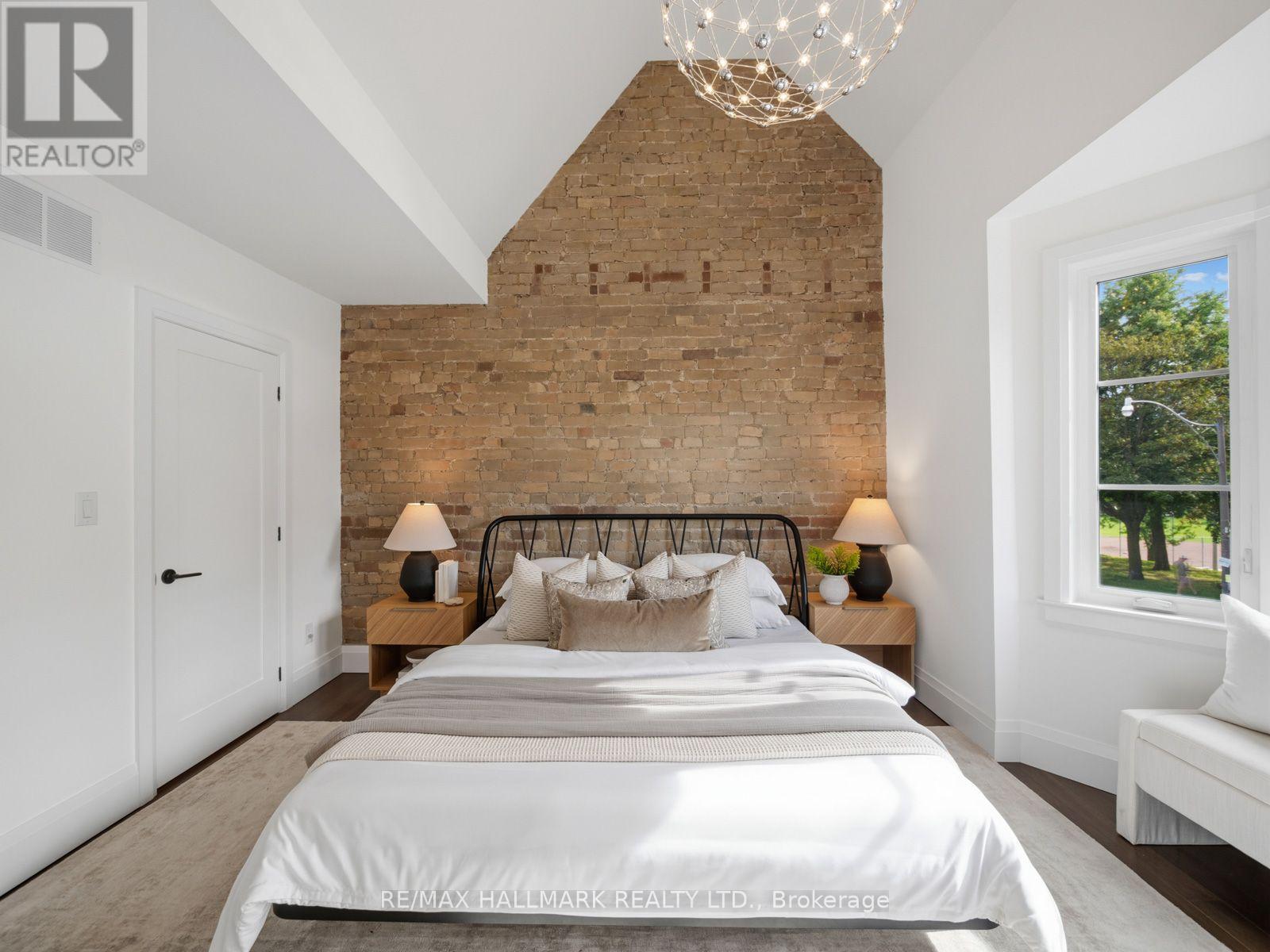 189 GREENWOOD AVENUE - Image 30