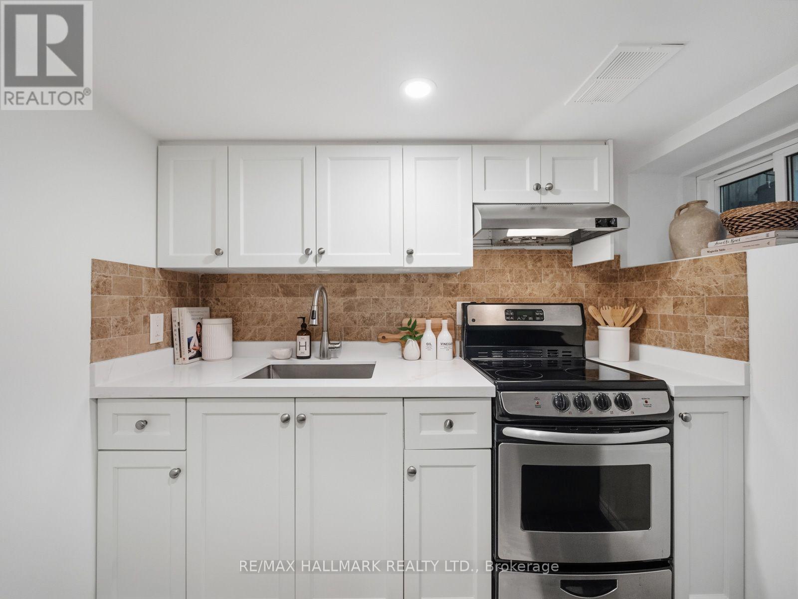 189 GREENWOOD AVENUE - Image 36