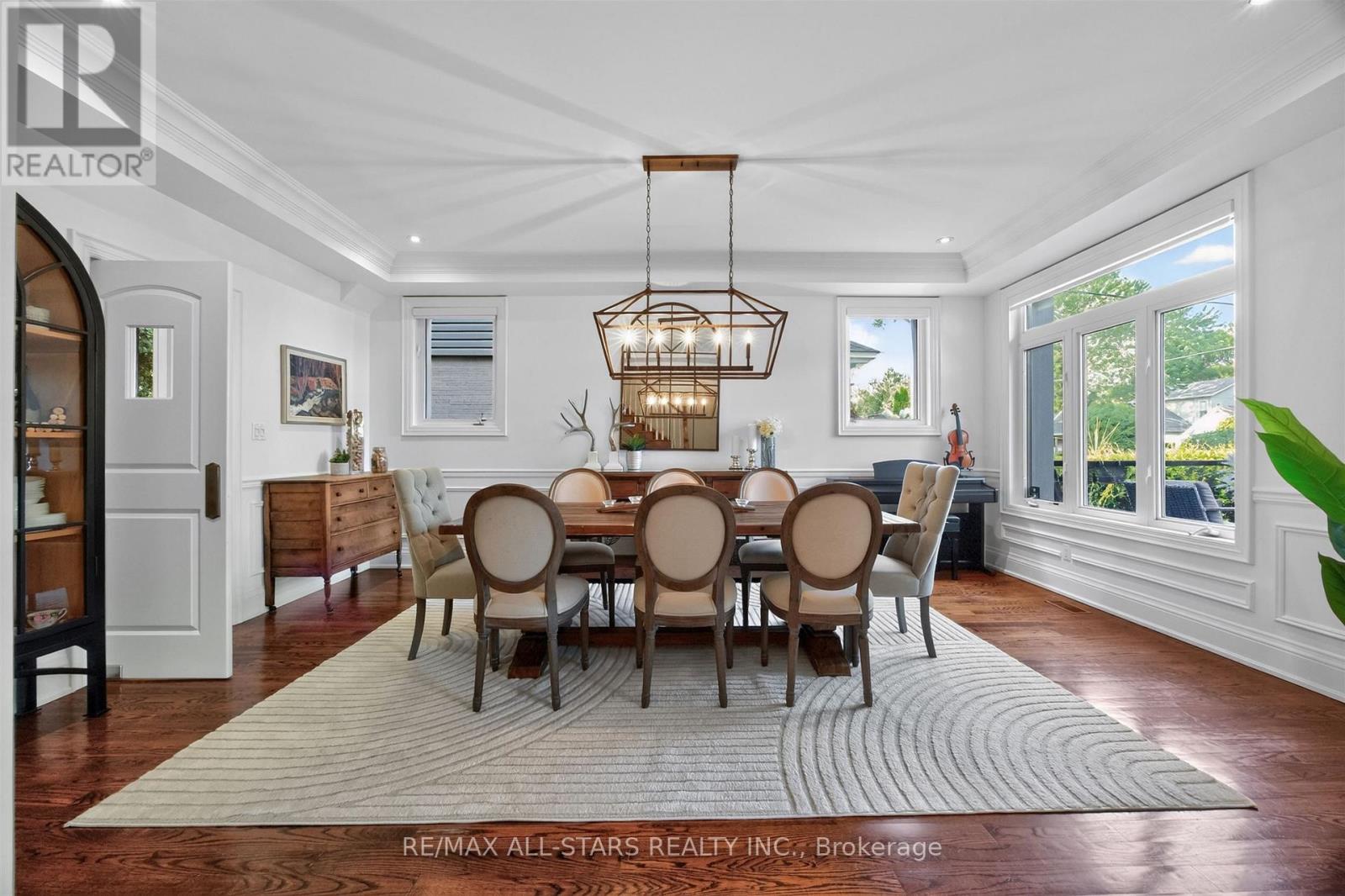30 ST QUENTIN AVENUE - 13