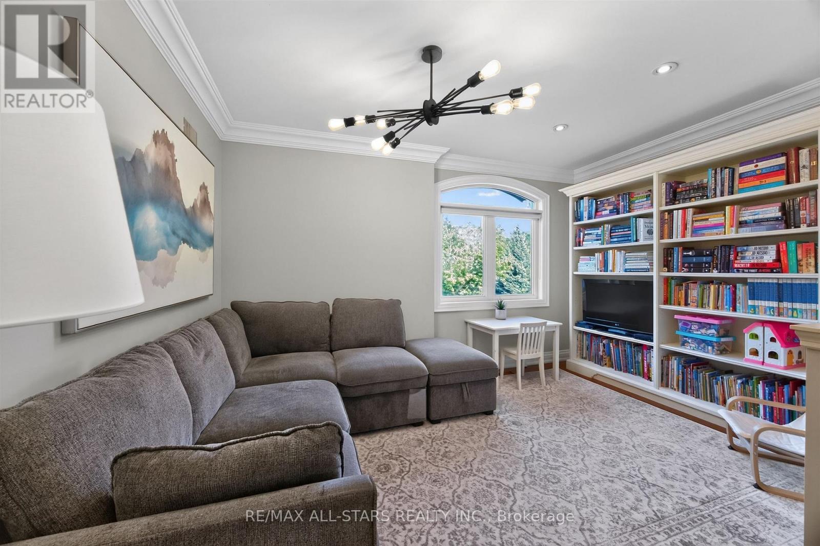 30 ST QUENTIN AVENUE - 26