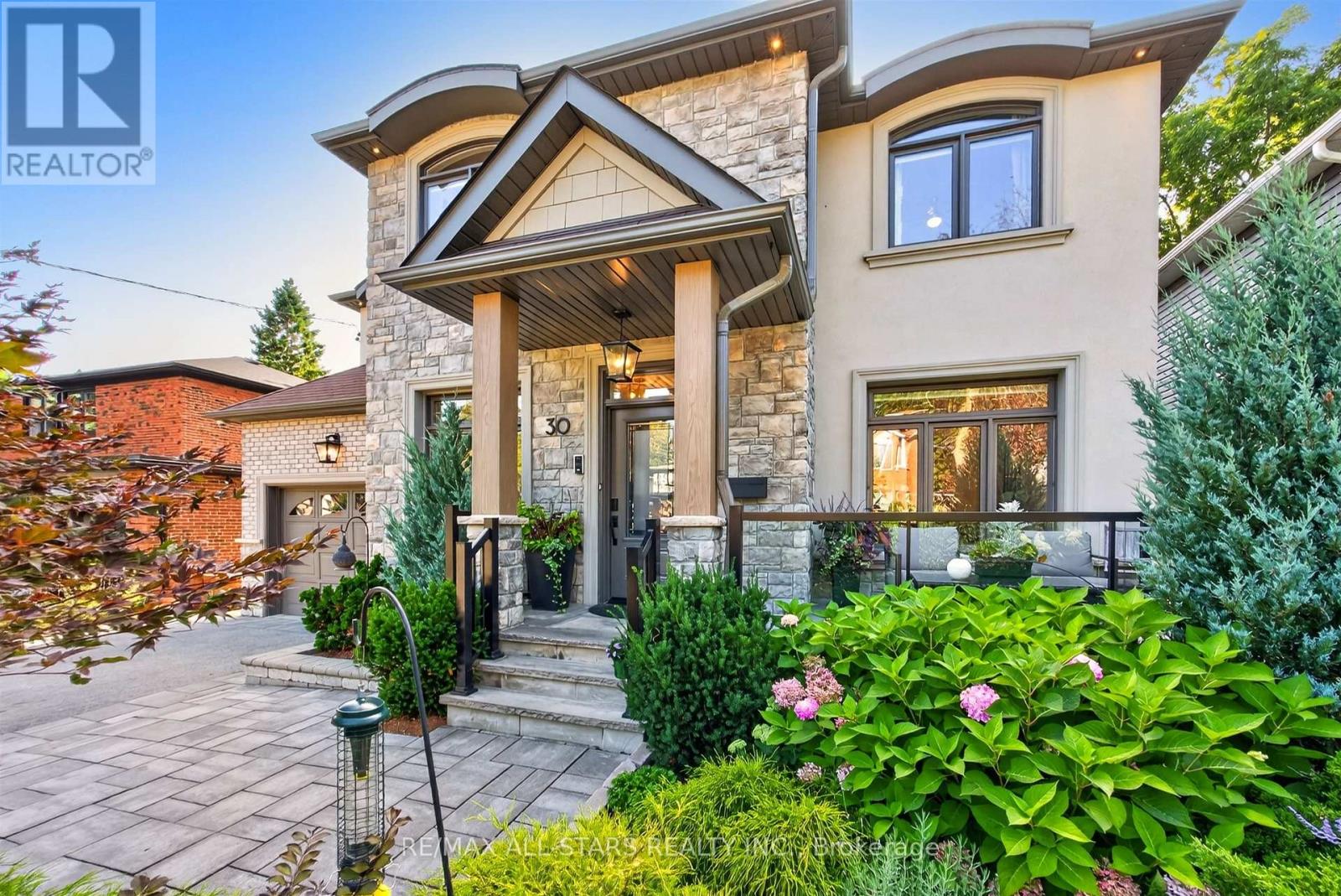 30 ST QUENTIN AVENUE - 3