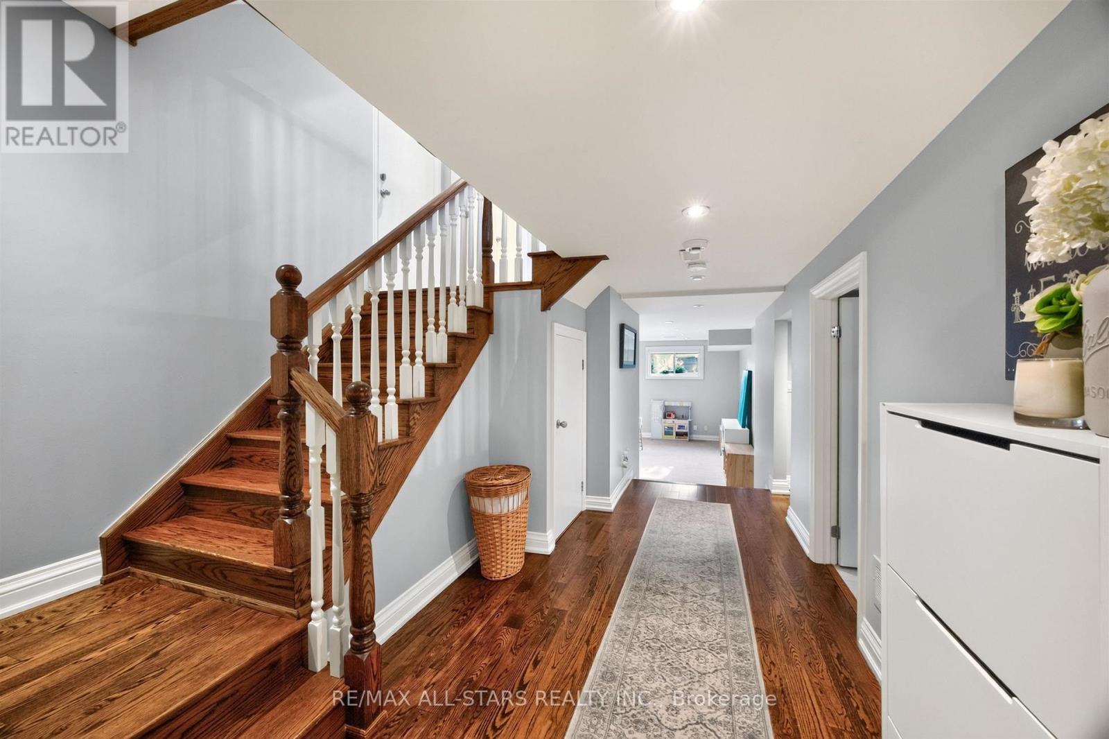 30 ST QUENTIN AVENUE - 37