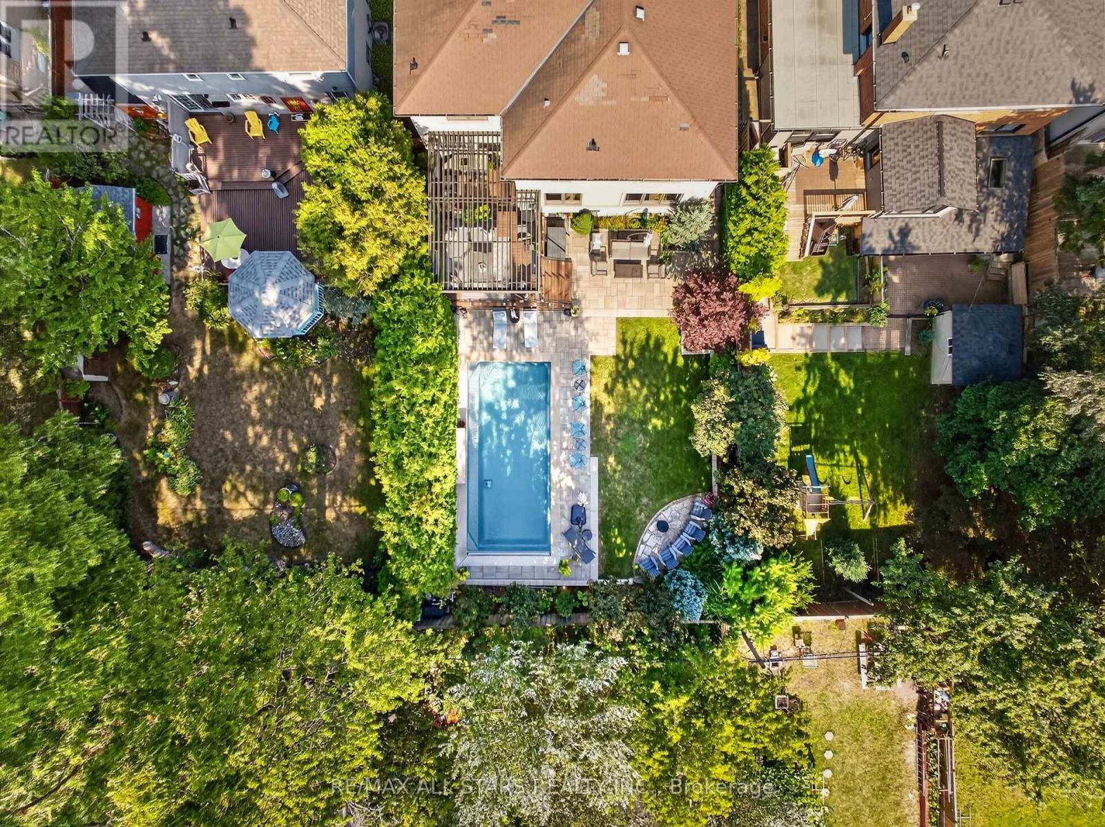30 ST QUENTIN AVENUE - 7