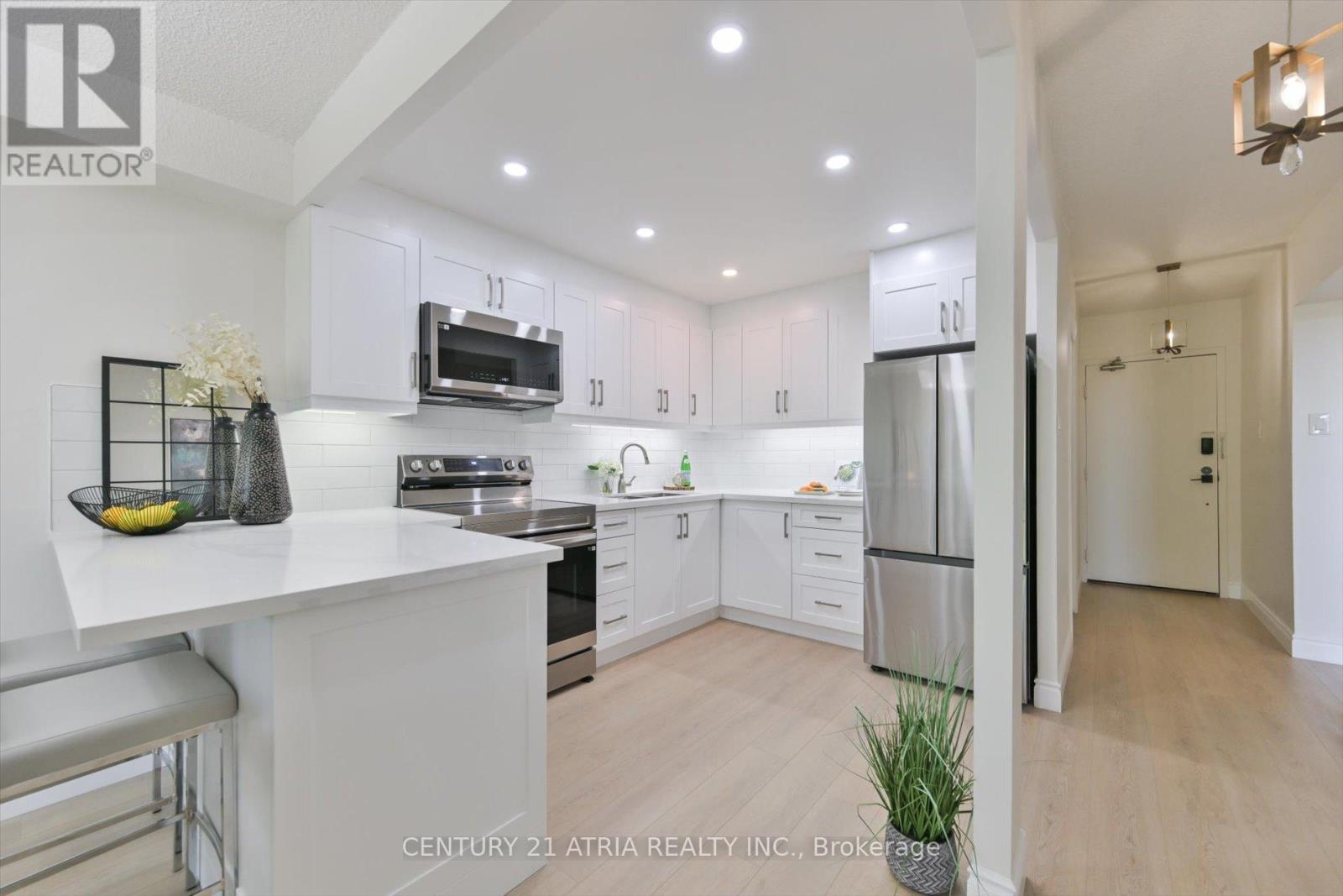 Photo of 4101 Sheppard Avenue